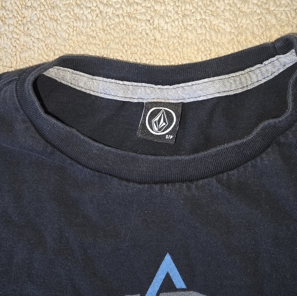 Volcom Graphic Tee - Picture 2 of 2